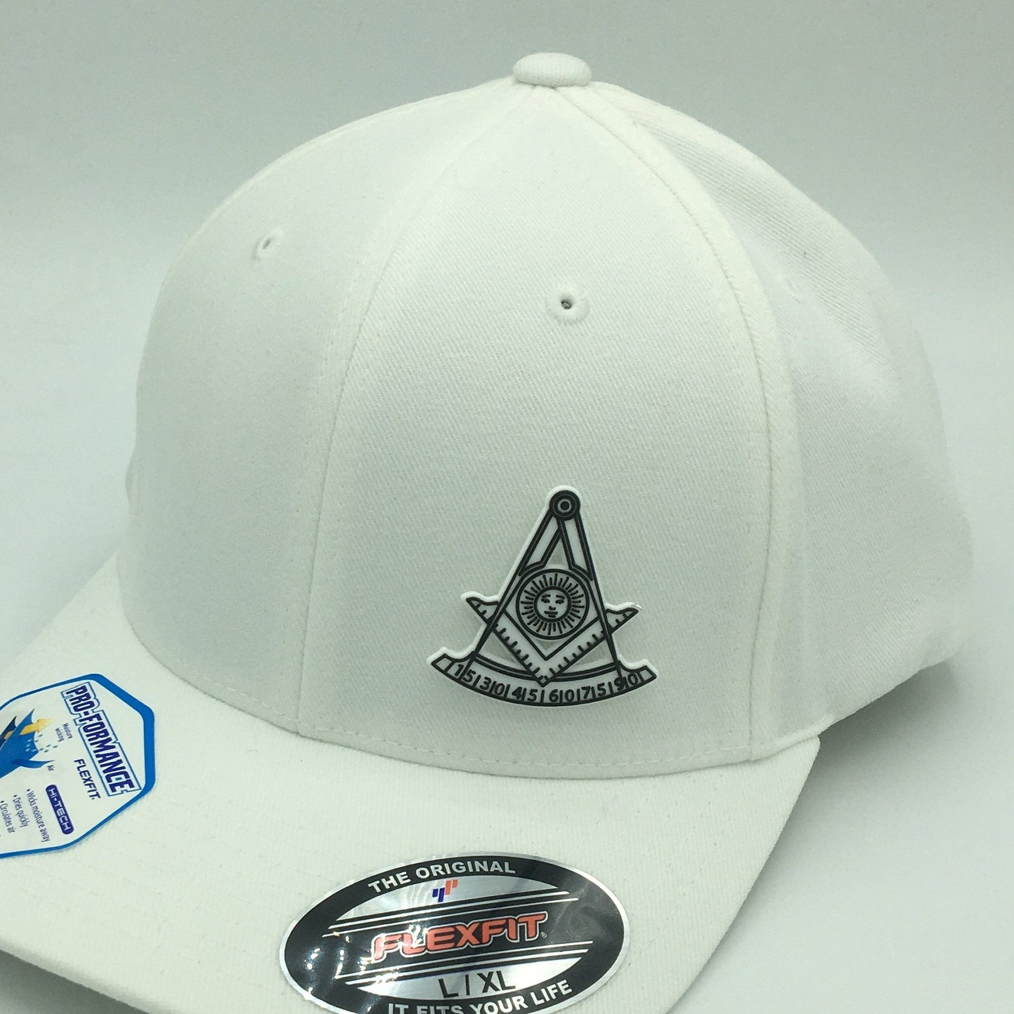 Monochromic Square & Quadrant PAST MASTER fitted caps - Mason Gear Shop